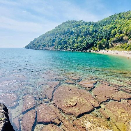 Minturnae Hotel สกาอูรี ภายนอก รูปภาพ