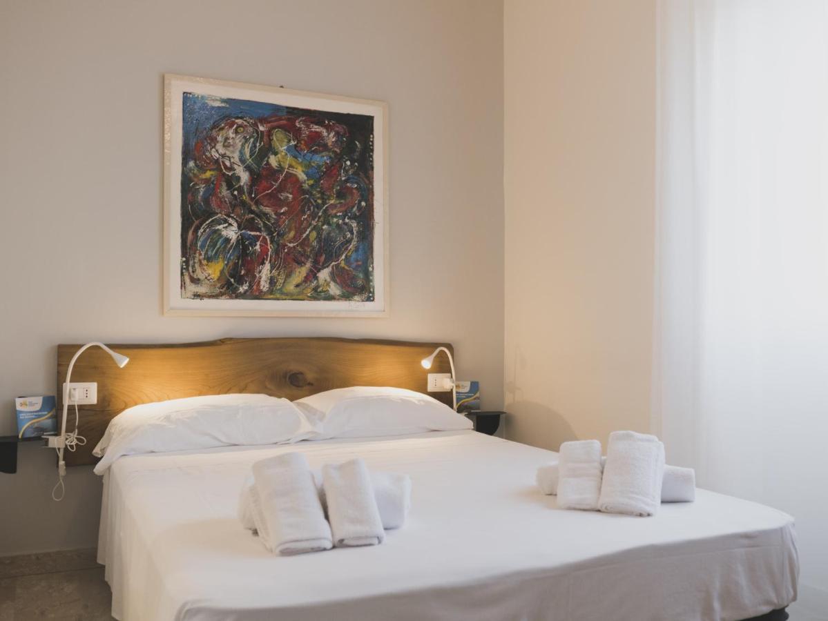 Minturnae Hotel สกาอูรี ภายนอก รูปภาพ