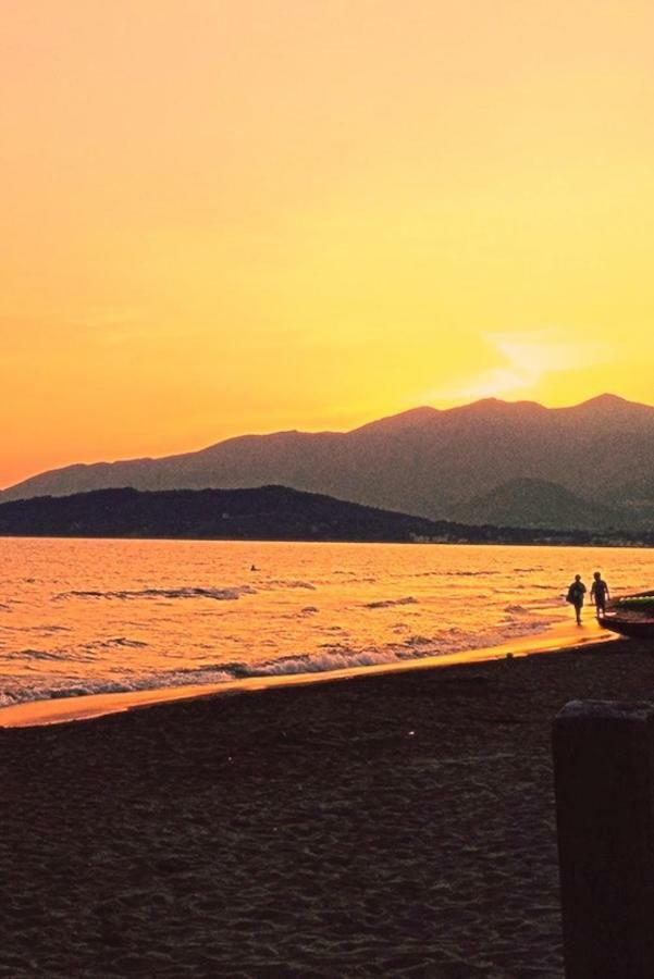 Minturnae Hotel สกาอูรี ภายนอก รูปภาพ